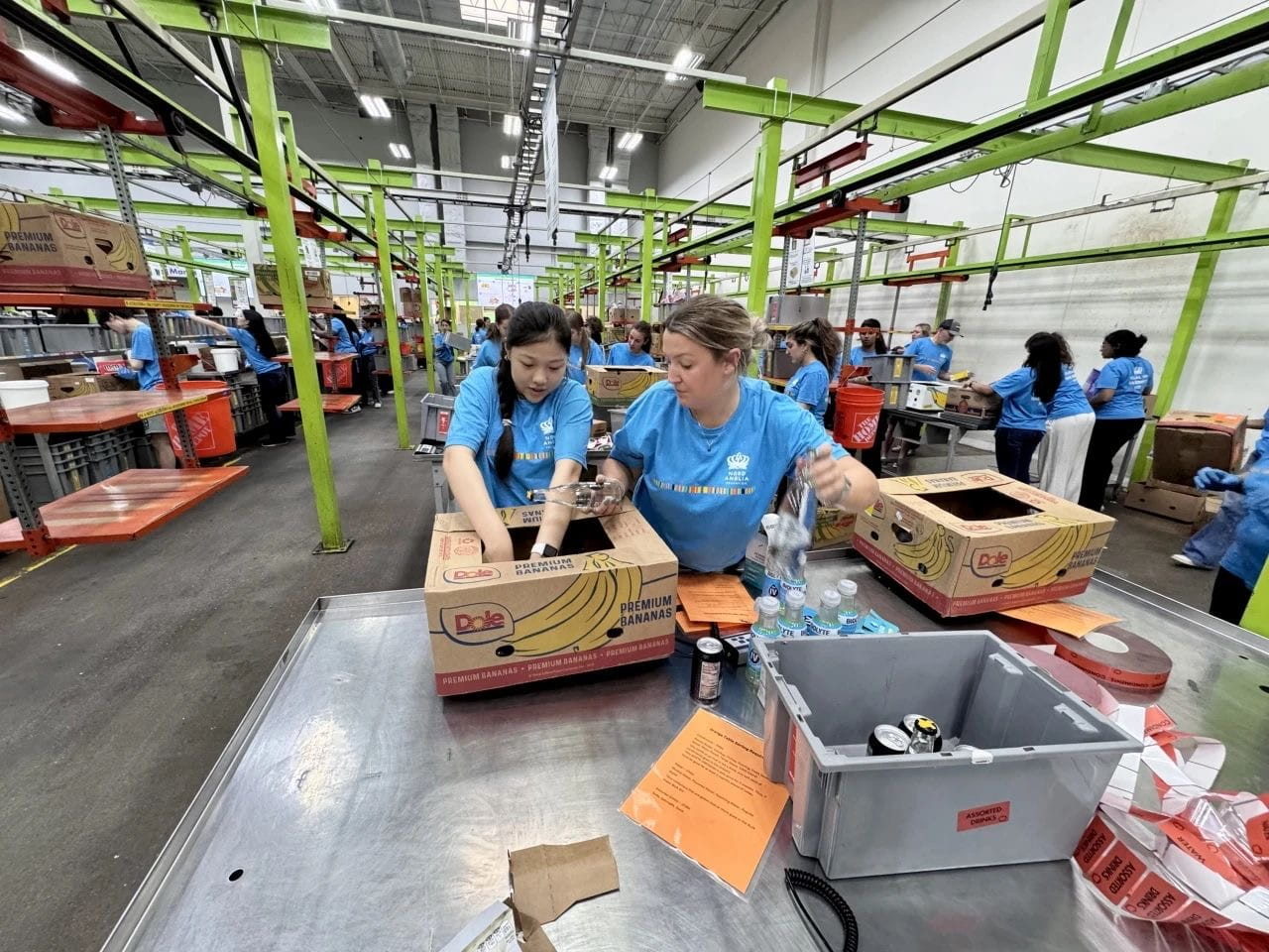 跨越太平洋的成长之旅：嘉诺学子闪耀UNICEF全球峰会 - UNICEFSummits2025